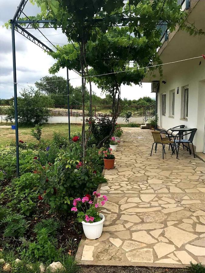 Apartments Nena Lozovac Dış mekan fotoğraf